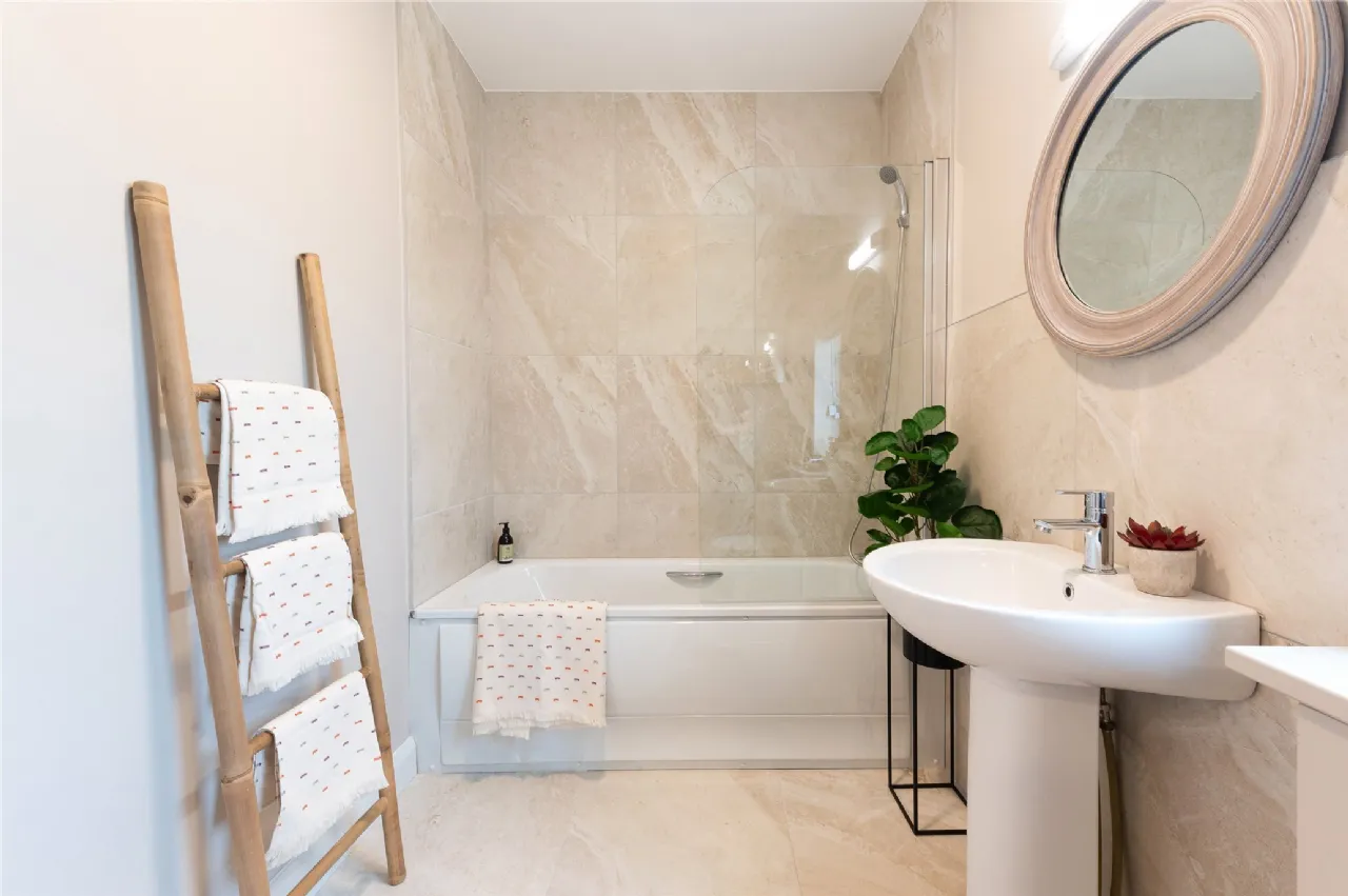 Photo of Showhouse, 14 Ormond Close, Six Cross Roads, Waterford