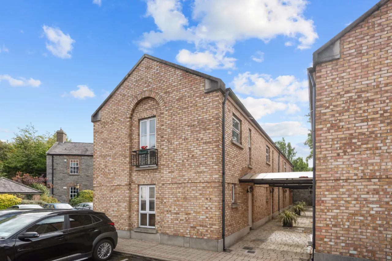 Photo of 32 Haddington Square, Haddington Road, Ballsbridge, Dublin 4, D04 C2V3