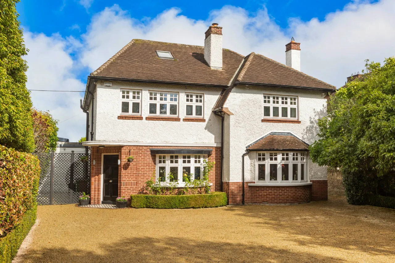 Photo of 142 Merrion Road, Ballsbridge, Dublin 4, D04 H6W4