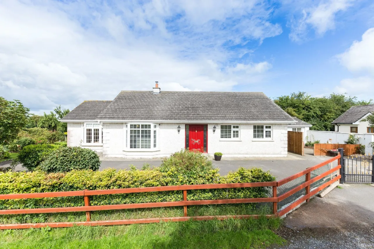 Photo of Yew Tree House, Commons North, Suncroft, The Curragh, Co. Kildare, R56 FX45