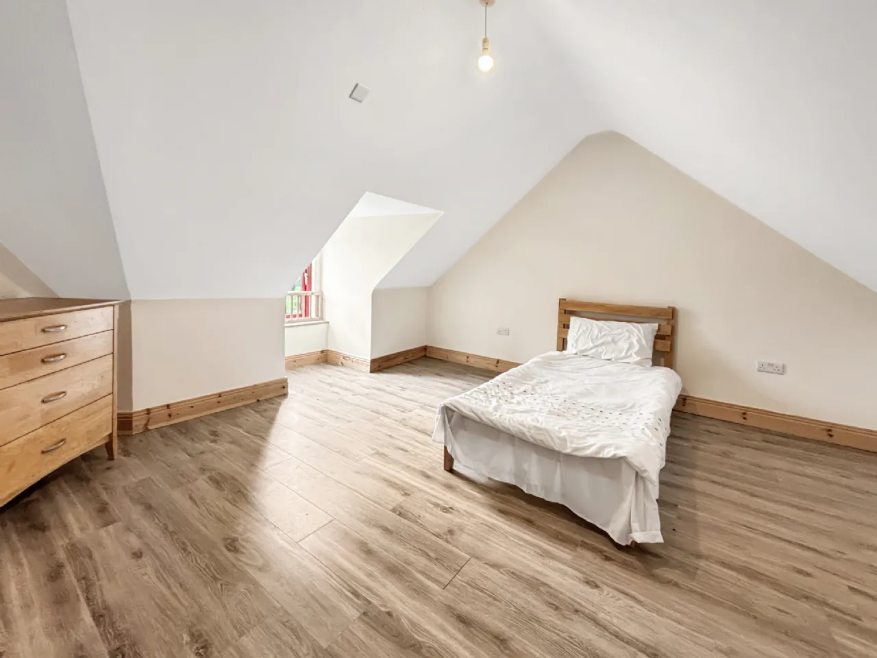 Photo of Mill Street, Borrisokane, Co. Tipperary, E45 YK64