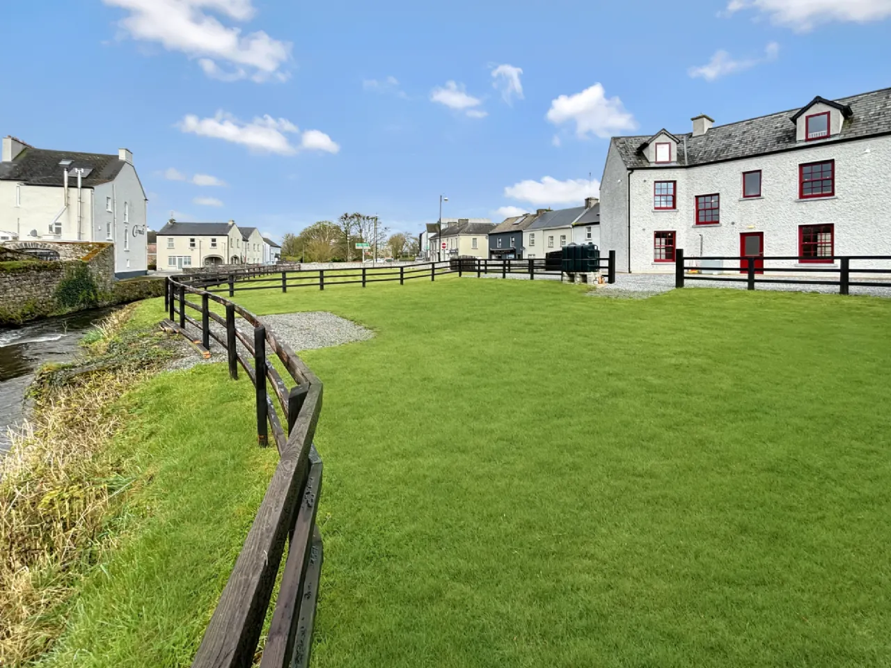 Photo of Mill Street, Borrisokane, Co. Tipperary, E45 YK64