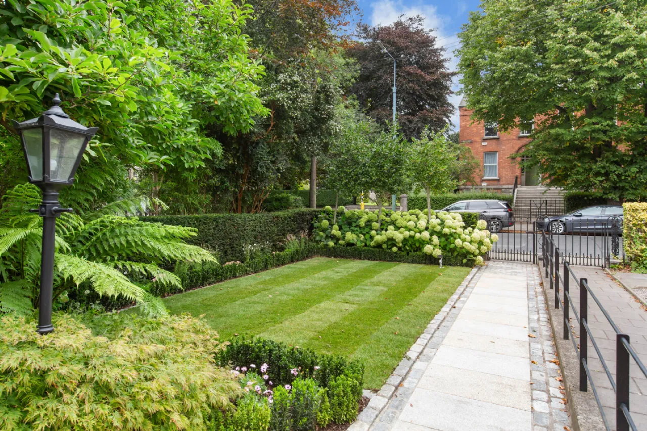 Photo of 25 Sandymount Road, Sandymount, Dublin 4, D04 V0C2