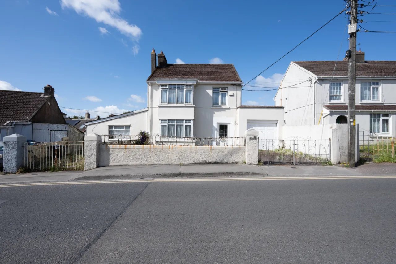 Photo of Avalon, 62 Hartlands Avenue, The Lough, Cork, T12 E8W5