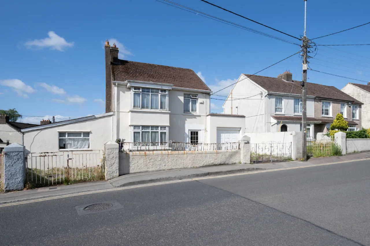 Photo of Avalon, 62 Hartlands Avenue, The Lough, Cork, T12 E8W5