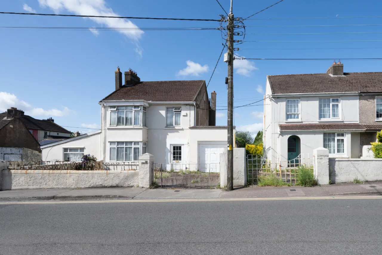 Photo of Avalon, 62 Hartlands Avenue, The Lough, Cork, T12 E8W5