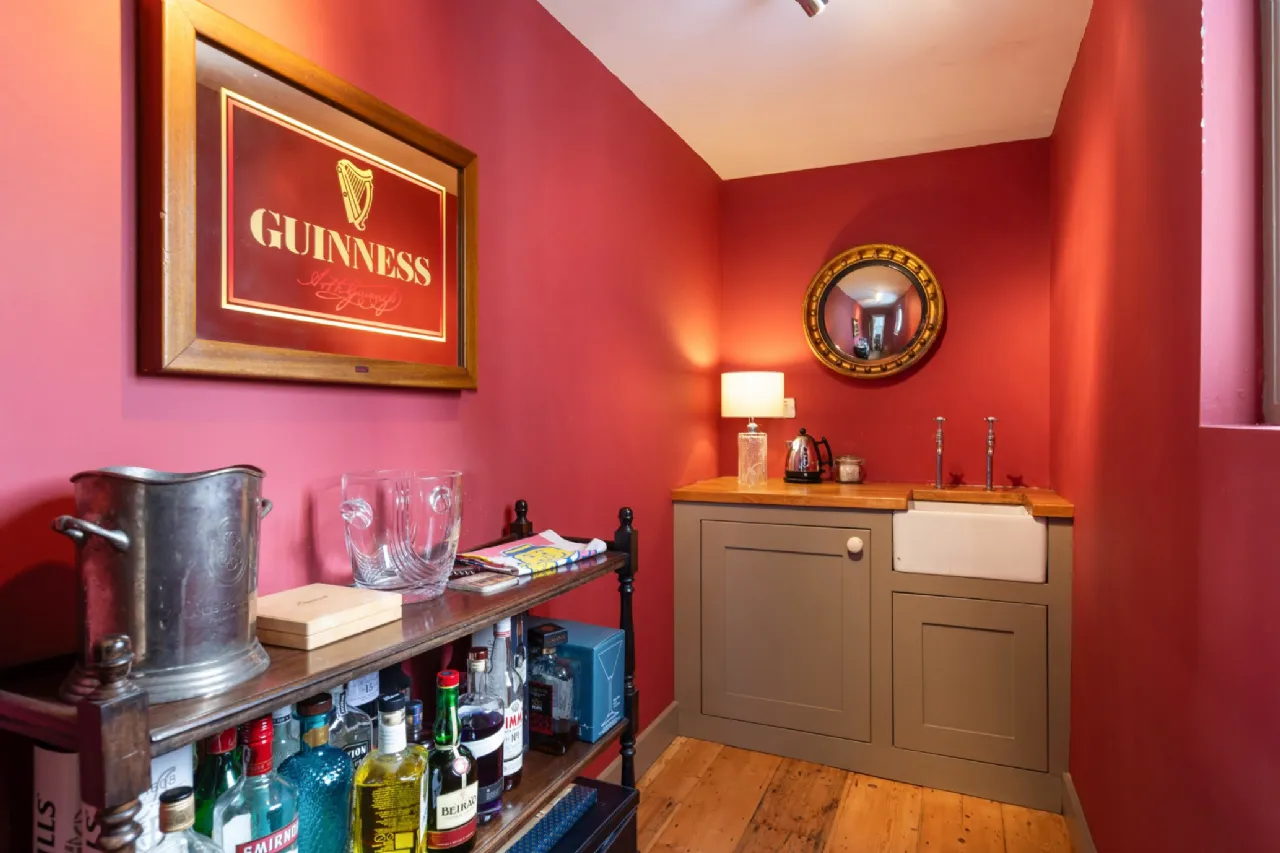 Photo of 17 Lower Prince Edward Terrace, Carysfort Avenue, Blackrock, Co Dublin, A94 K6R9