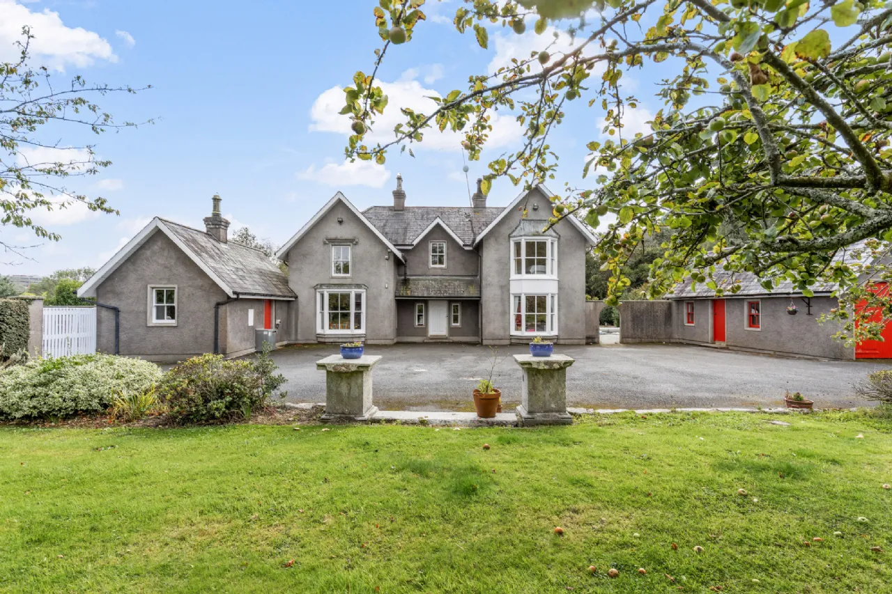 Photo of Pinehurst, Park, Wexford Town, Y35W8H4