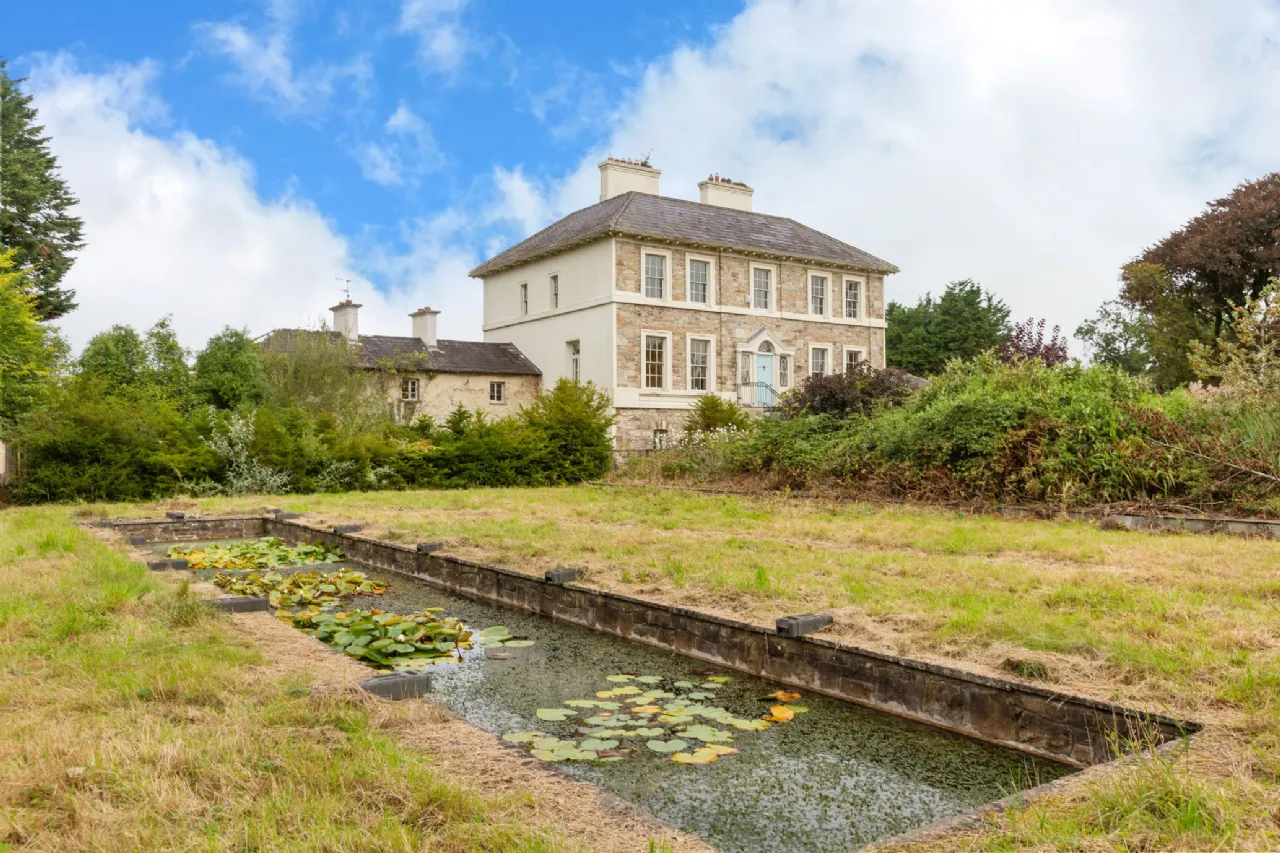 Photo of Ballyneale House, Ballingarry, Co. Limerick, V94 E729