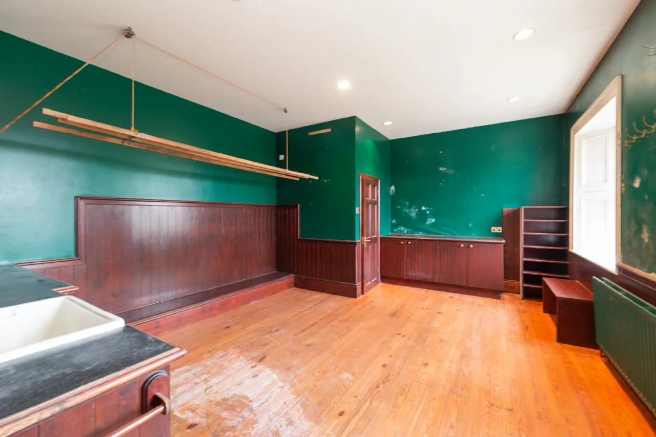 Photo of Ballyneale House, Ballingarry, Co. Limerick, V94 E729