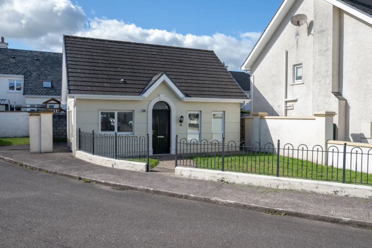 Photo of 17 Millers Court, Old Quarter, Ballincollig, Co Cork, P31PD79
