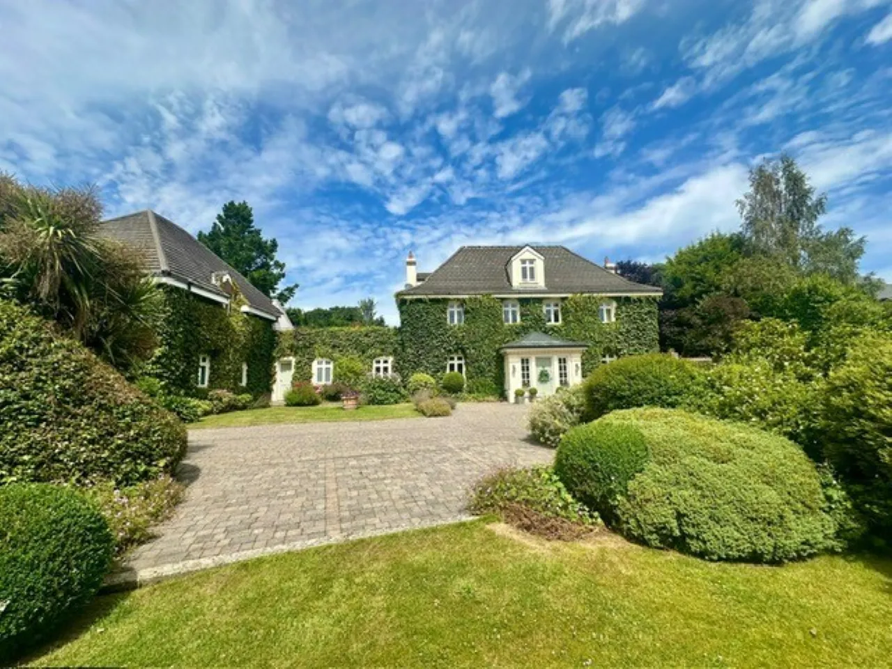 Photo of Tortugas, 2 Ballybride Manor, Ballybride Road, Rathmichael, Dublin 18, D18N4V2