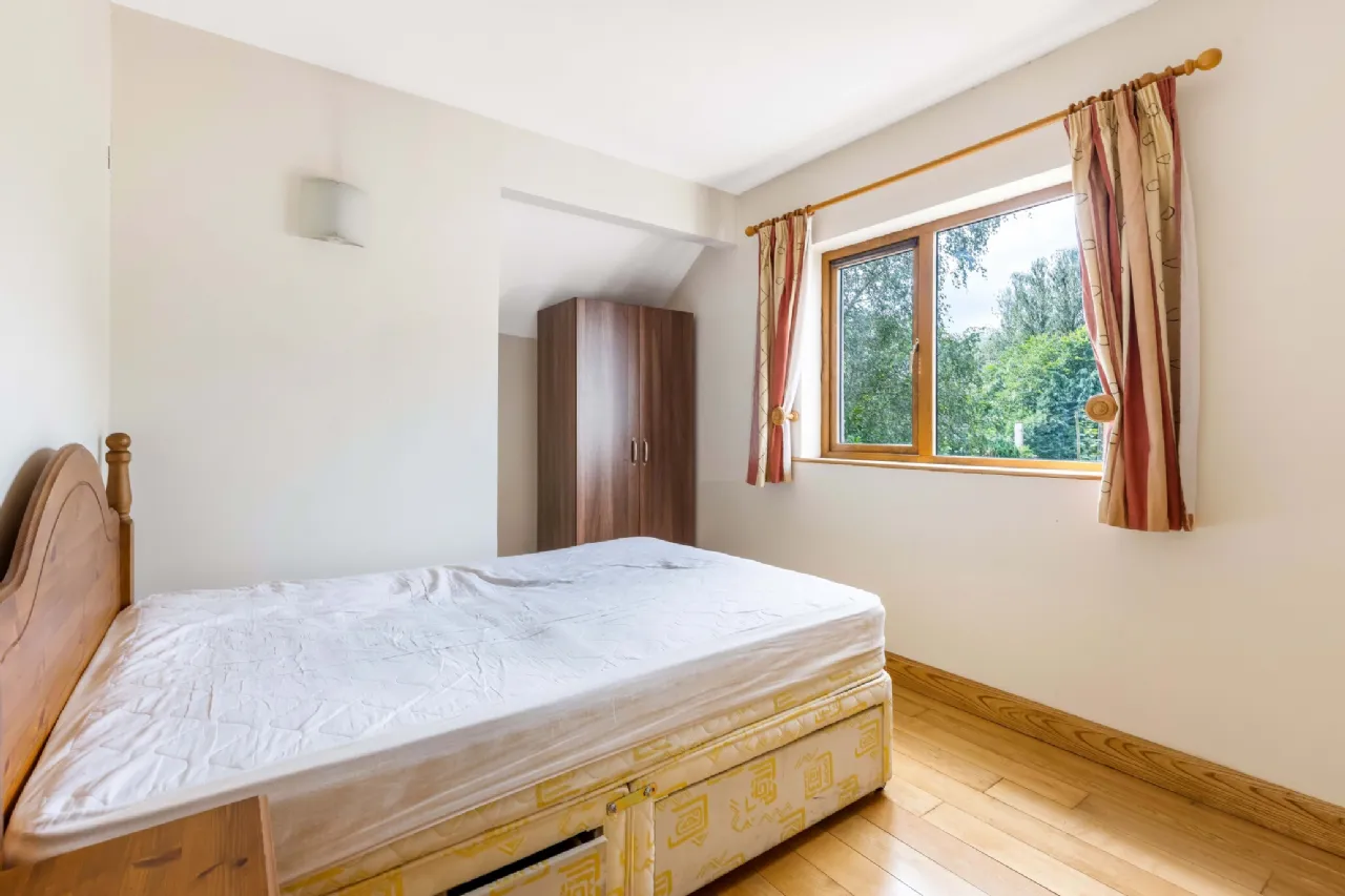 Photo of 10 Lisdarn Heights, Cavan, Co. Cavan, H12 R8N1