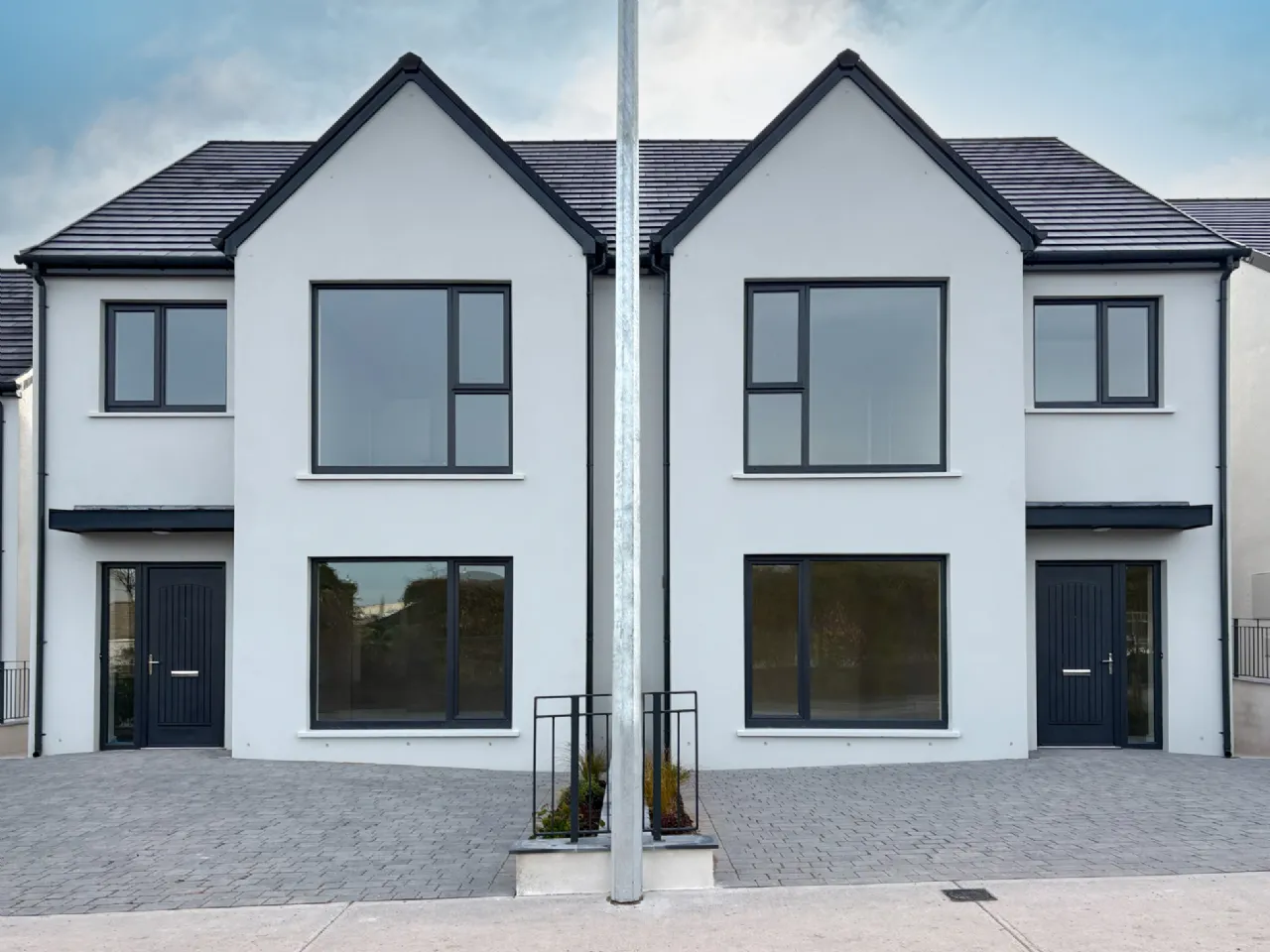 Photo of Three Bed Semi Detached Bungalow, Millboro, Kerry Pike, Cork