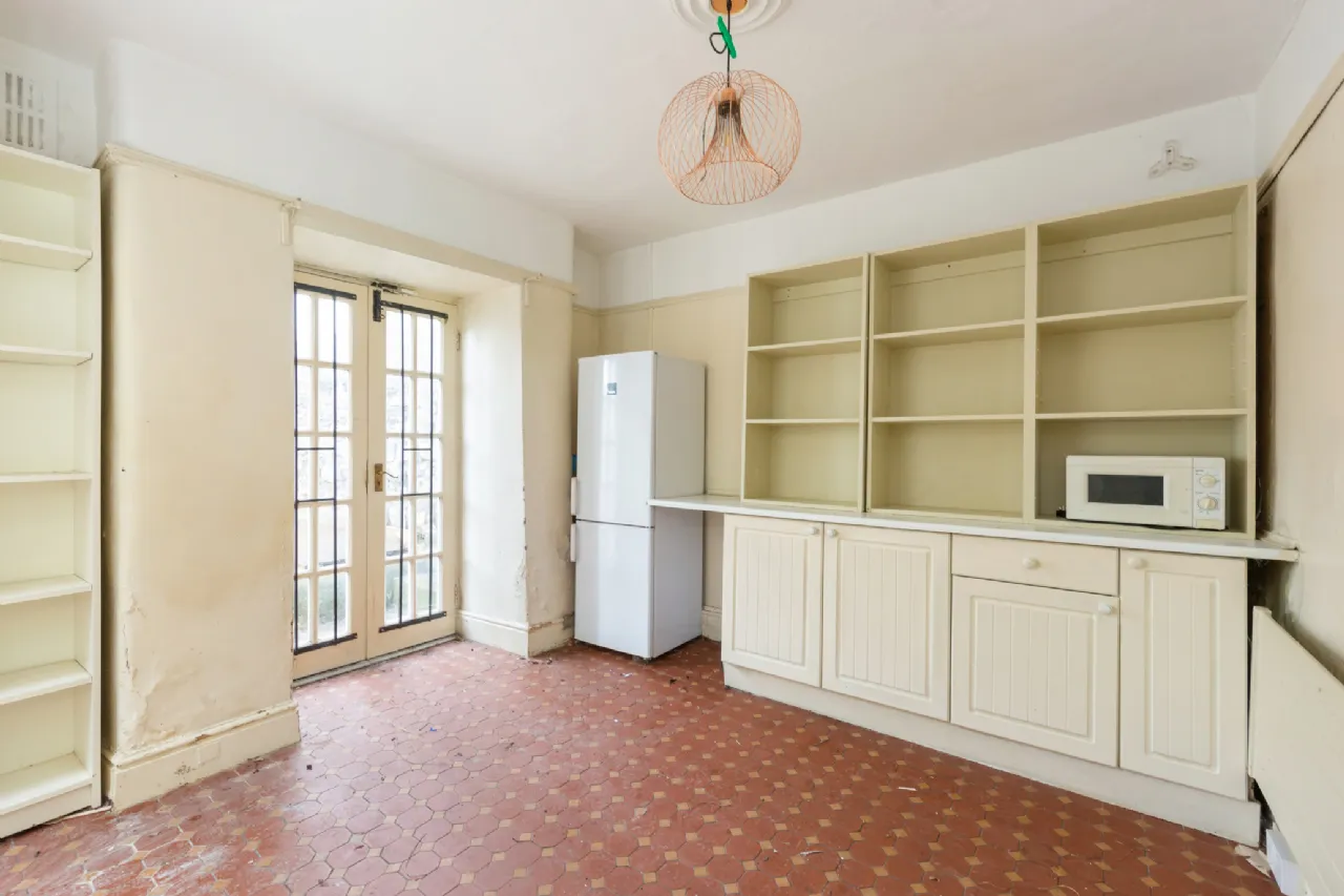 Photo of 12 Eastmoreland Place, Dublin 4, D04 FR13