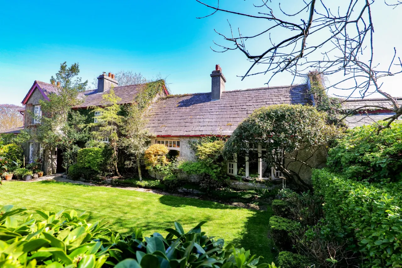 Photo of The Shielingq, 20 Lenaboy Park, Salthill, Galway, H91 VHX3