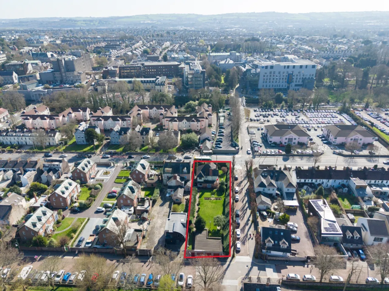 Photo of Glenair, Western Road, Cork, T12V6K4