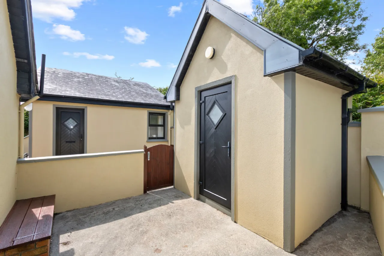 Photo of An Naomhóg, Inchinattin, Rosscarbery, Co Cork, P85 XW11