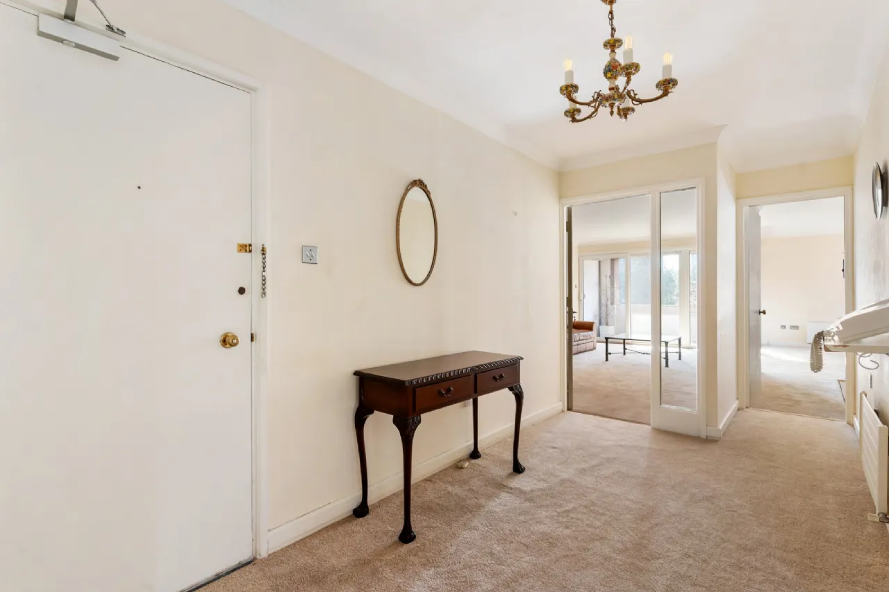 Photo of 28 Burleigh Court, Burlington Road, Dublin 4, D04 X596