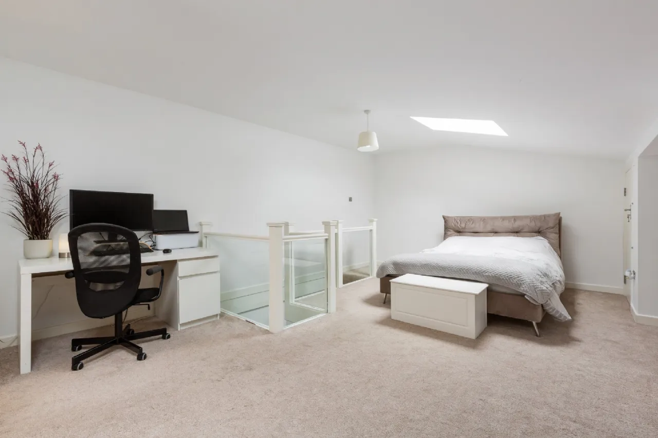 Photo of 11 Denewood, Beechpark Avenue, Castleknock, Dublin 15, D15 EY91