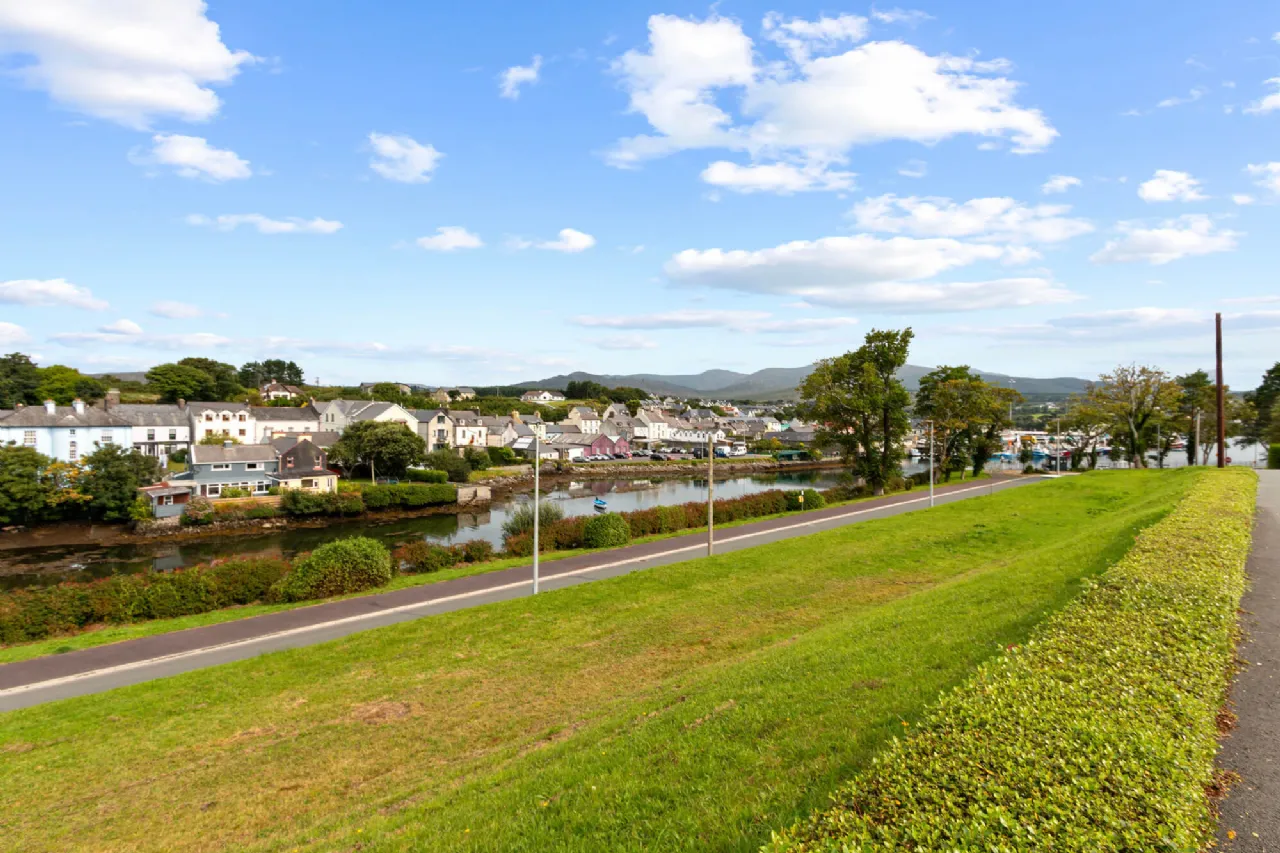 Photo of 8 Cametringane Woods, Castletownbere, Co. Cork, P75 NH58