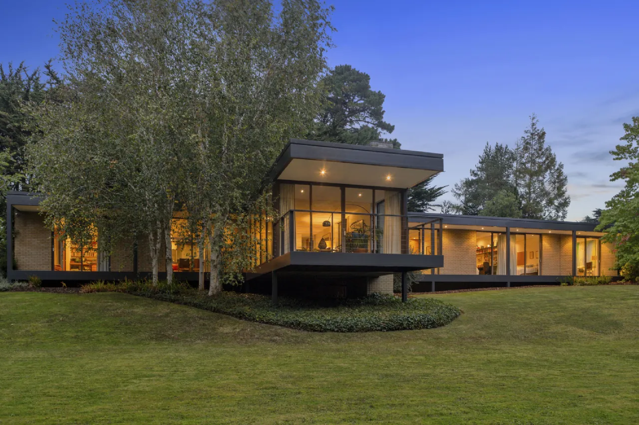 Photo of Glencarrig, Falls Road, Shankill, Dublin 18, D18X2T8