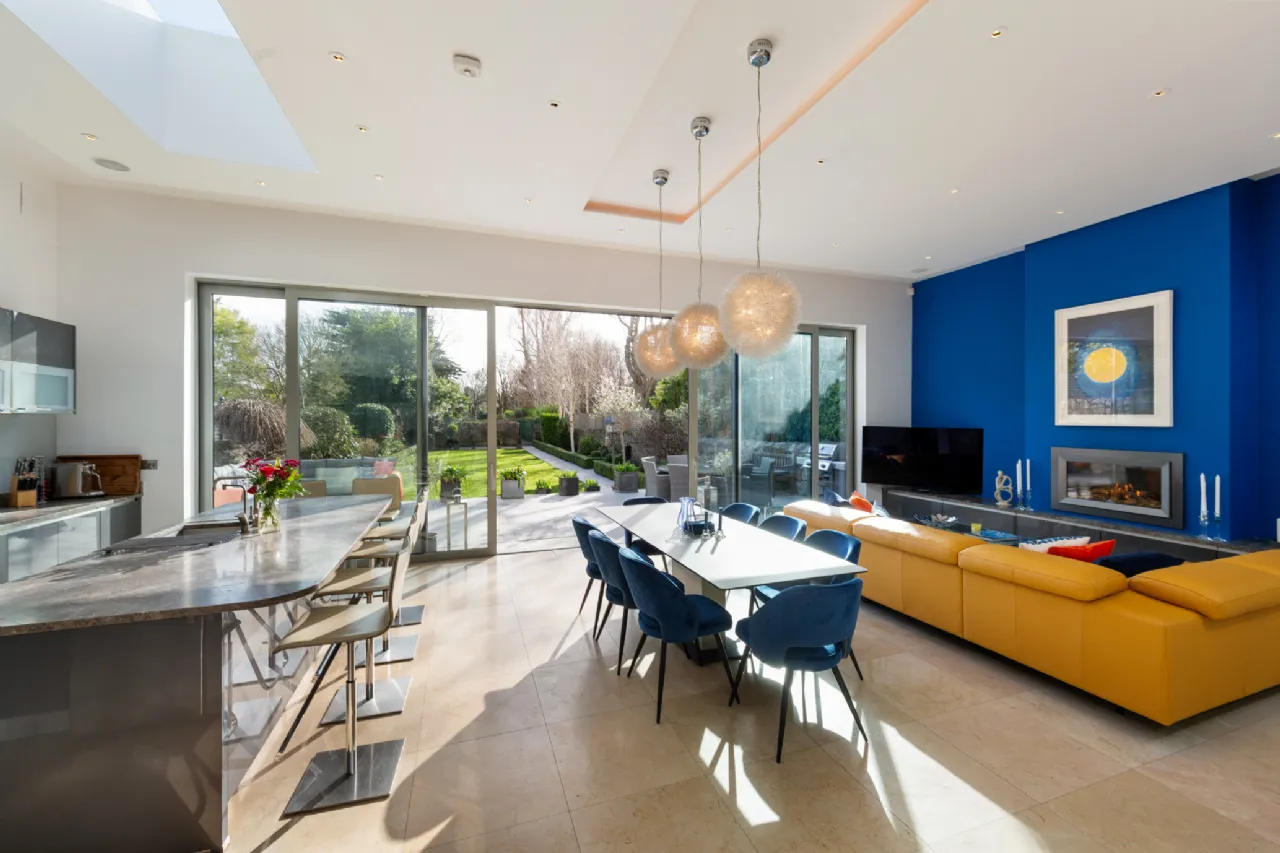 Photo of 59 Ailesbury Road, Ballsbridge, Dublin 4, D04 A2W1