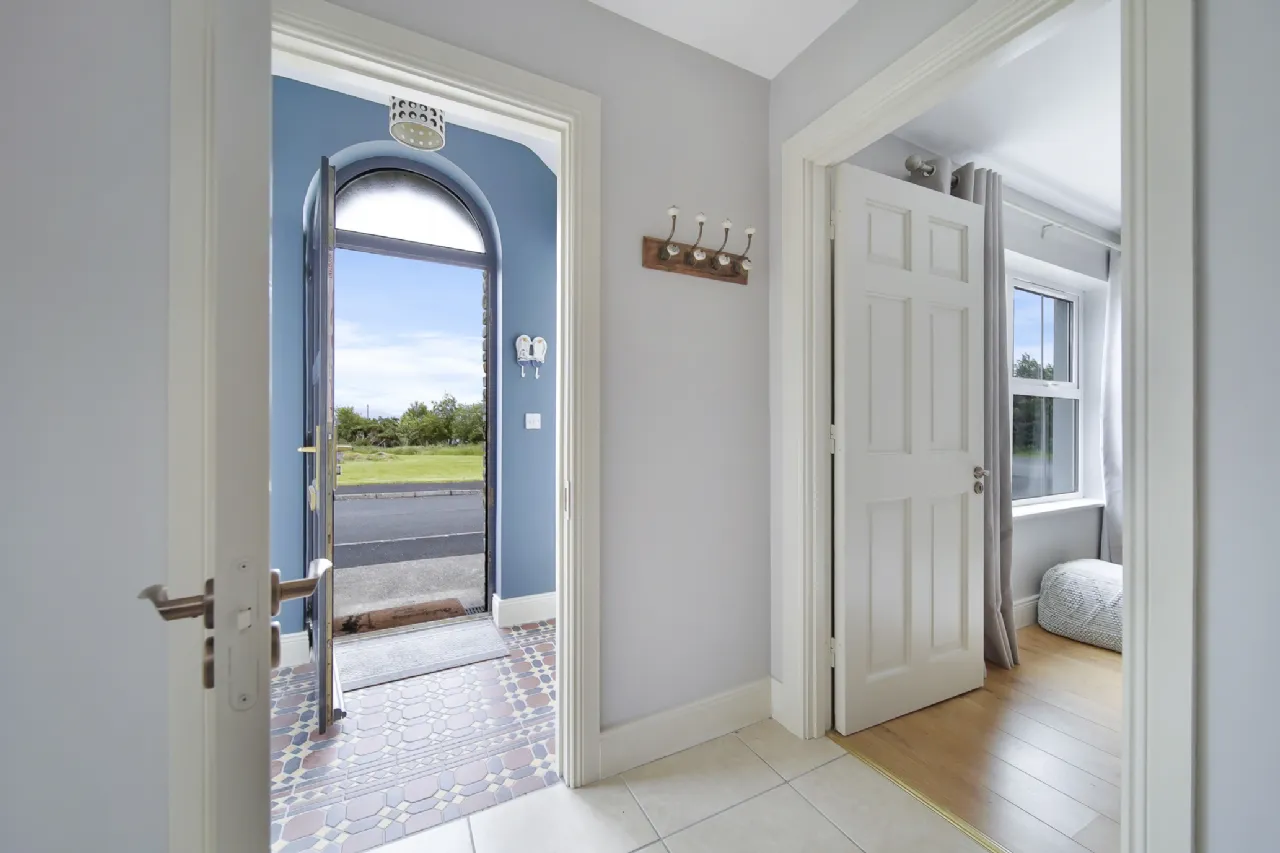 Photo of Sand Piper Lodge, 1 Ballymastocker Heights, Portsalon, Co. Donegal, F92X085